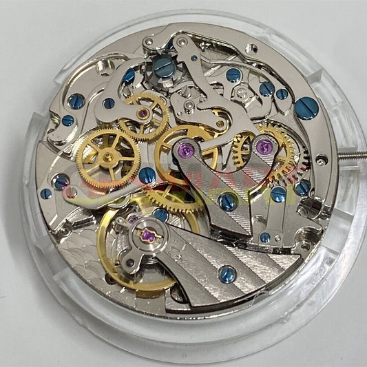 Tianjin Seagull ST19 watch movement with hand winding and 7750 kinetic energy display at 6 o?clock.