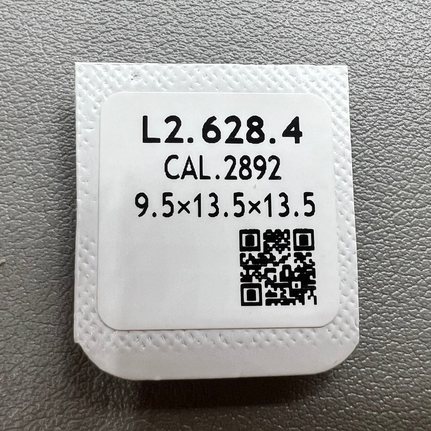 Blue baking finish watch hands set, compatible with ETA 2892, 2824, 2836 movements for precise timekeeping.