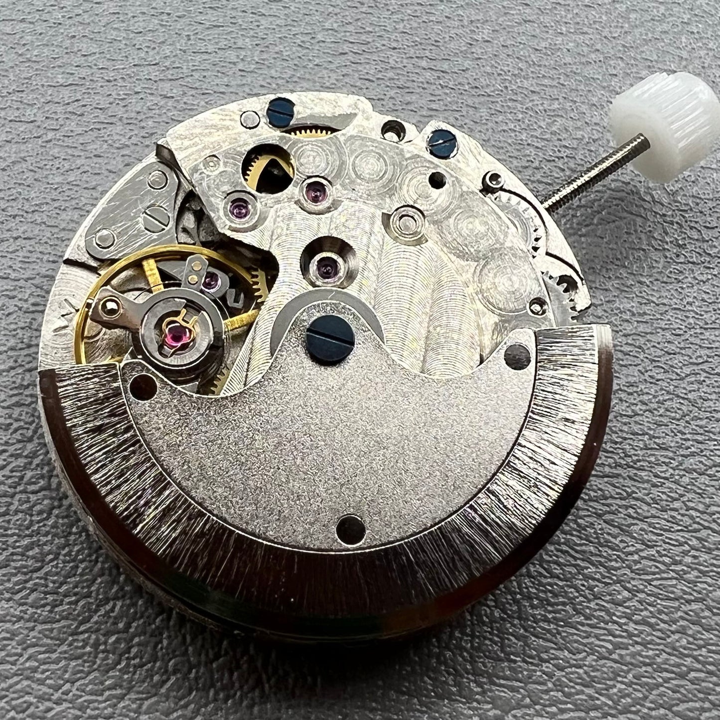 Mingzhu 8205 2813 mechanical watch movement with small second hand at 9 o'clock, precision parts