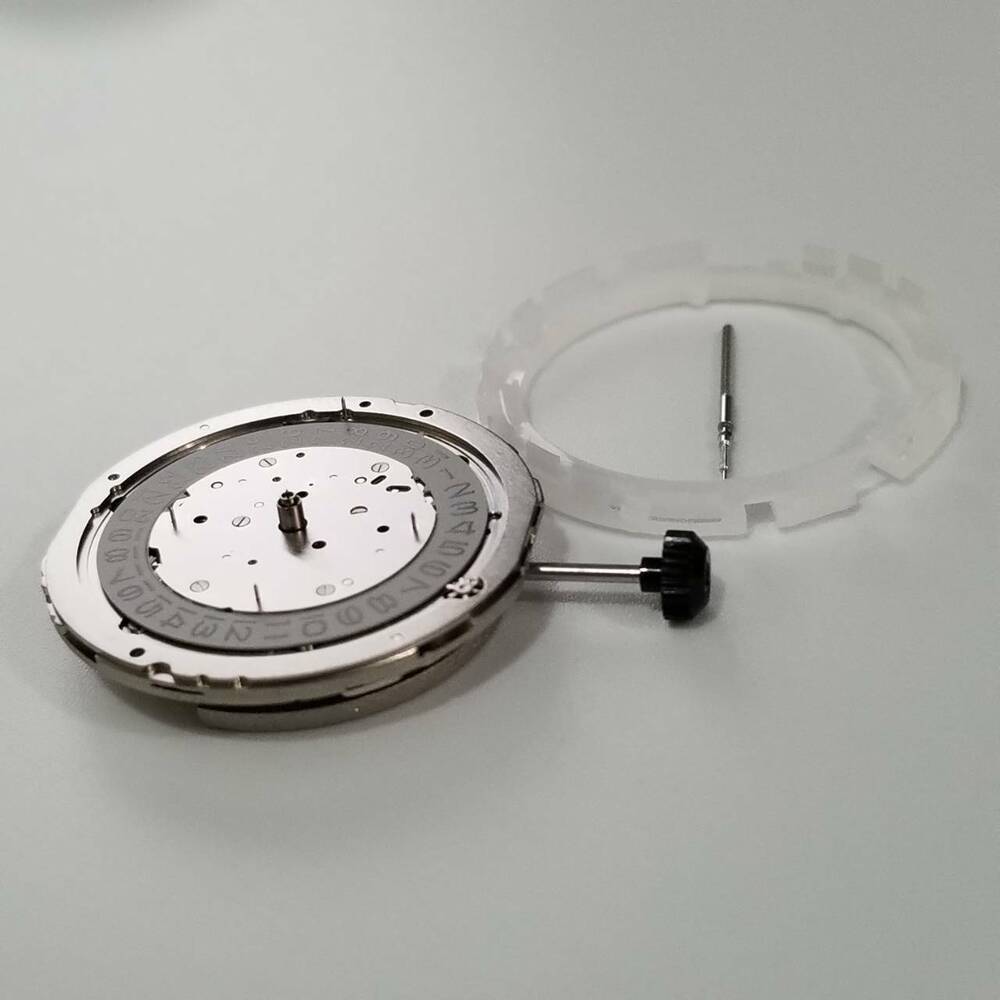 Miyota 9100 automatic watch movement repair part for precise mechanical timekeeping.
