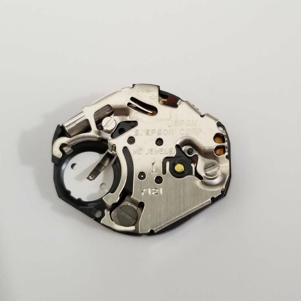 Set of 3 S. Epson Y121 quartz watch movements for repairs, fits V501 and V515 models, precise timekeeping.