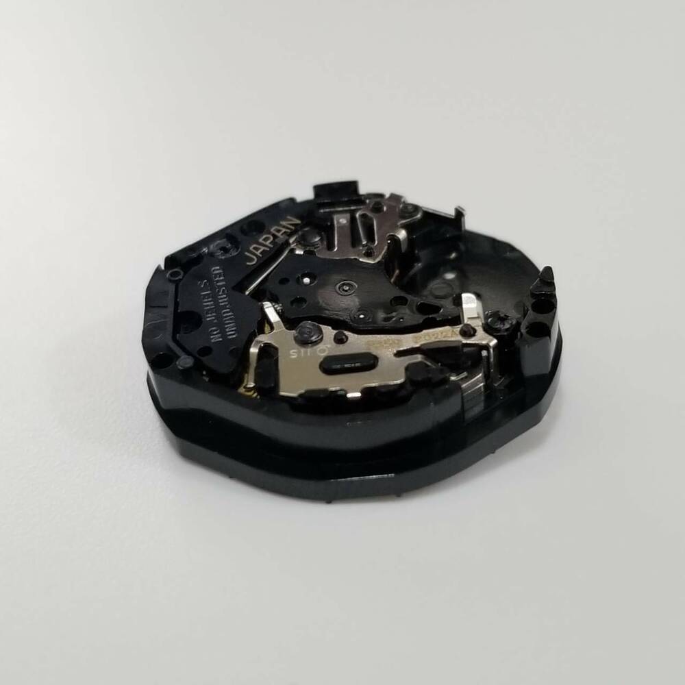 Hattori Epson PC22 quartz watch movement for accurate repairs and reliable replacements.