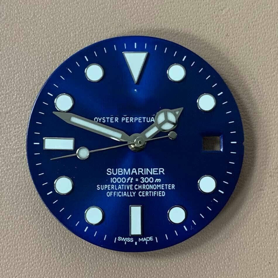 Blue-green luminous watch dial for 8215/2813/8200 with RLX hands, enhancing nighttime visibility and style.