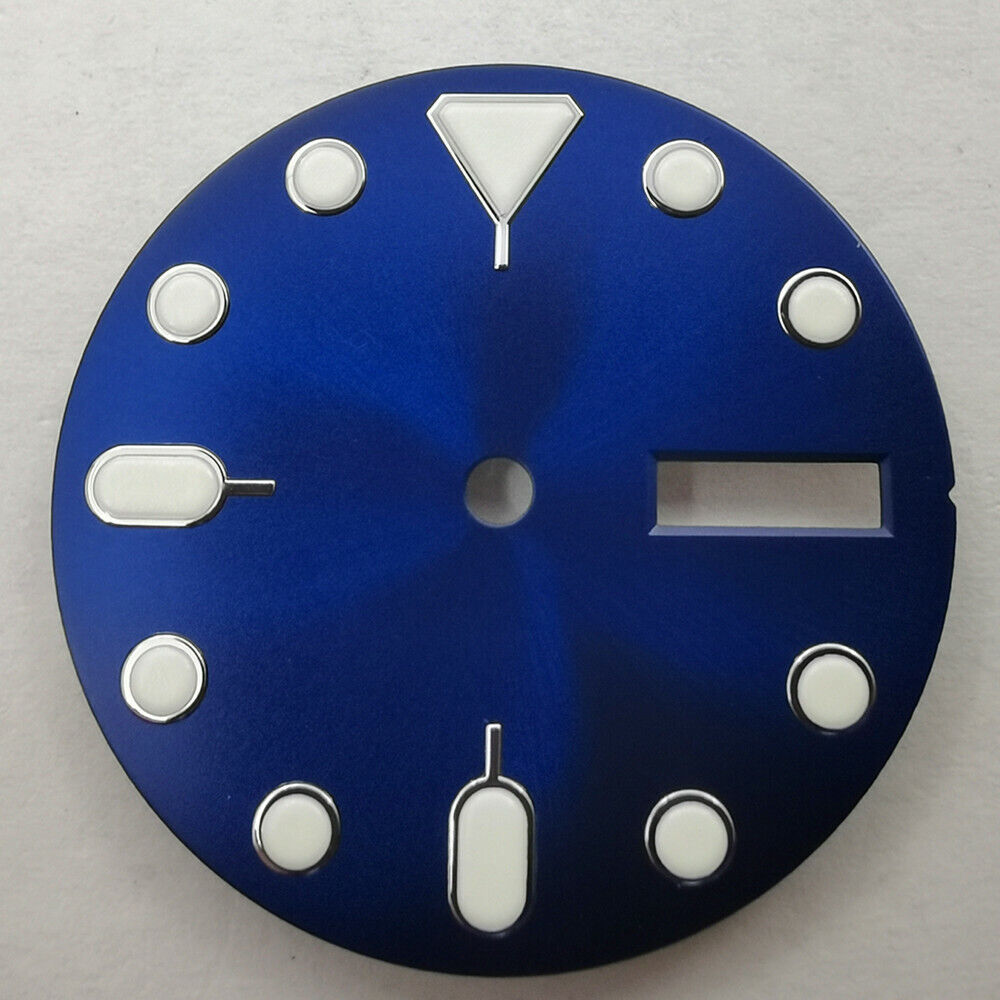 Brandneues 28,50 mm Zifferblatt, grün leuchtend, geeignet für NH36-Uhrwerk Nr. 03
