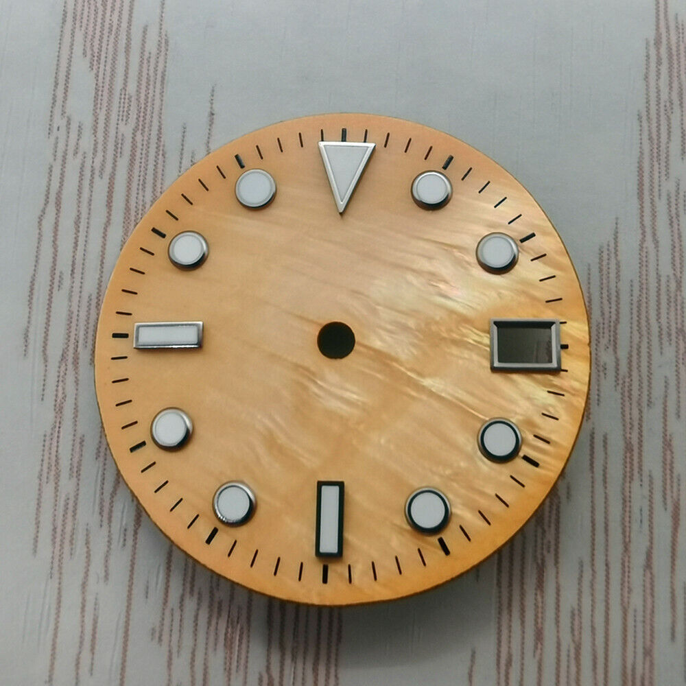 Green lume 28.50mm Shell watch dial, compatible with NH35/NH36 movement, luminous detail.