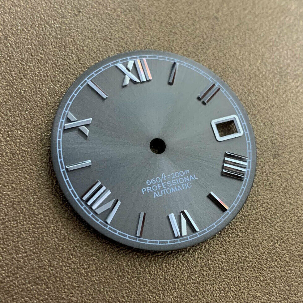 Cadran de montre à chiffres romains de 28,5 mm, compatible avec les pièces de montre à mouvement NH35 et NH36