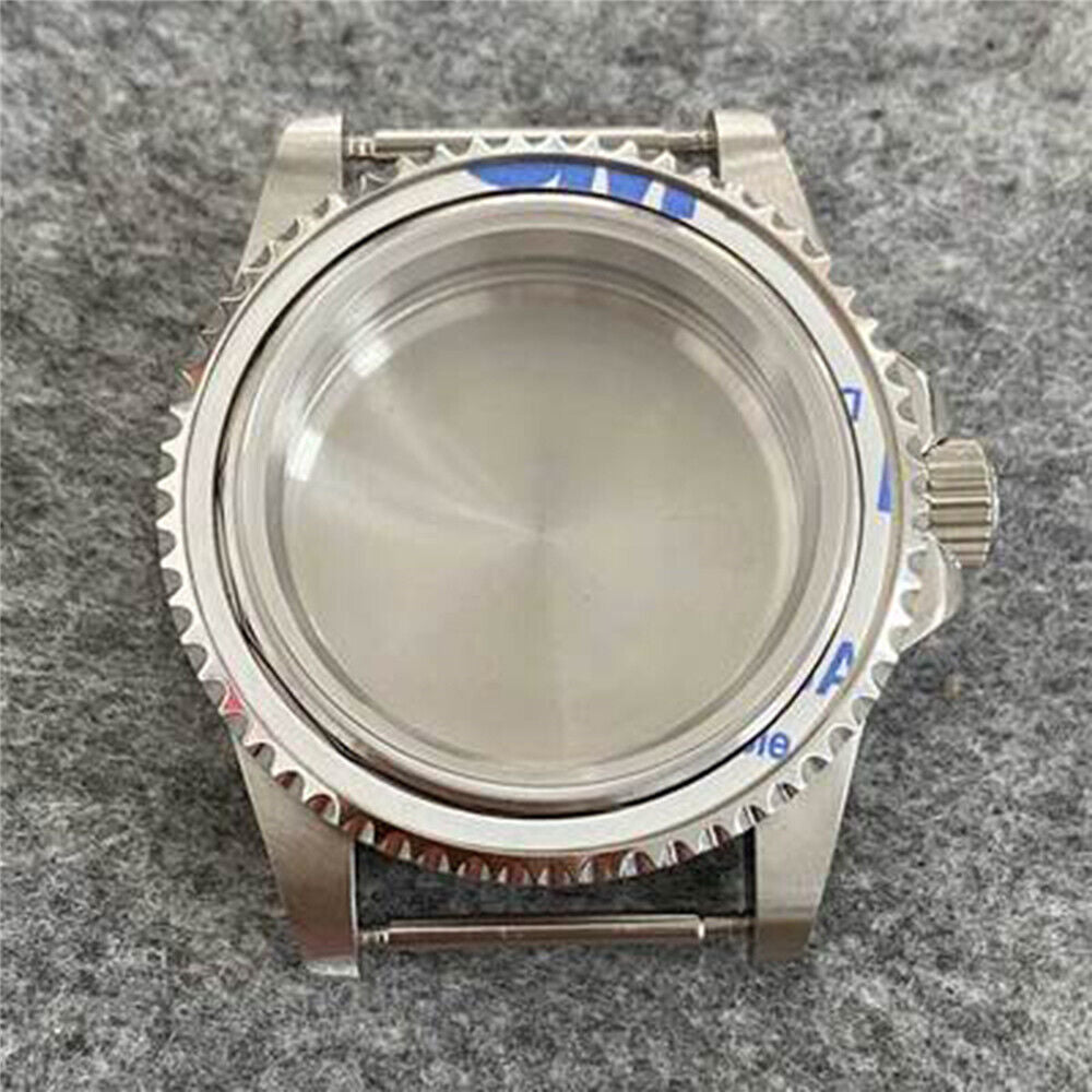 Waterproof watch case 39.5mm with stainless steel, sapphire glass for NH35/36 movements.