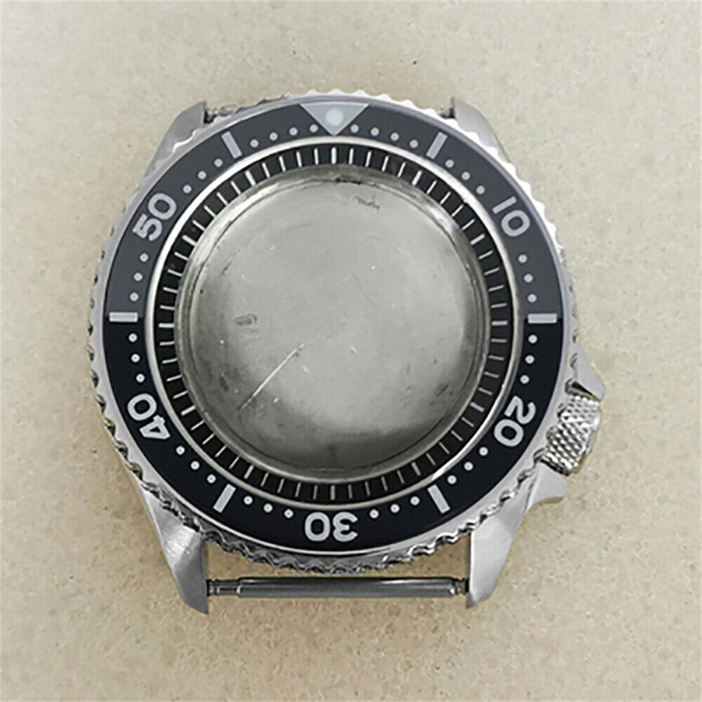 1. Stainless steel 41.5mm watch case for NH35/36 movement, compatible with SKX007 models.