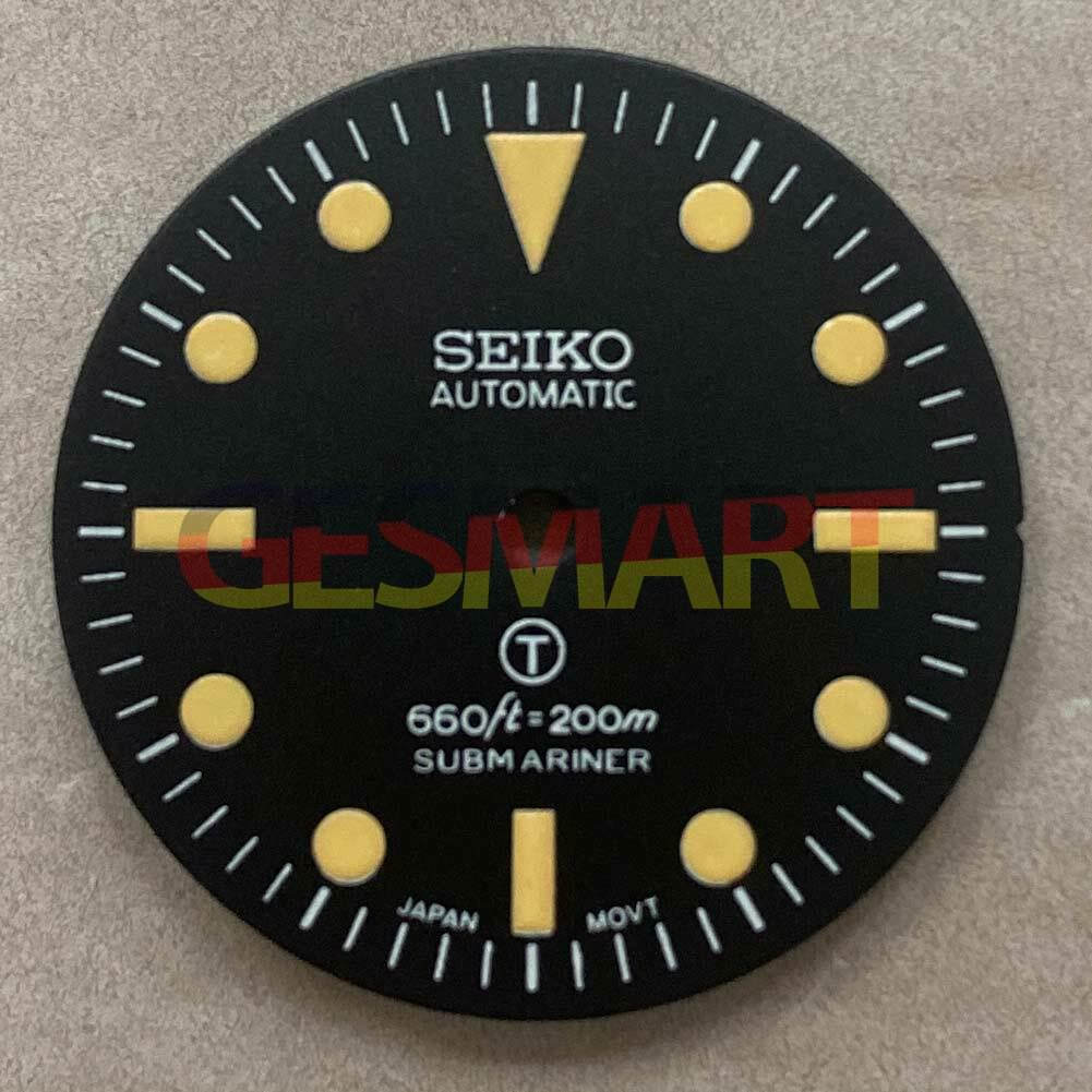 Green luminous 28.50mm watch dial for NH35/NH36 movement by A05, vibrant glow for night readability.