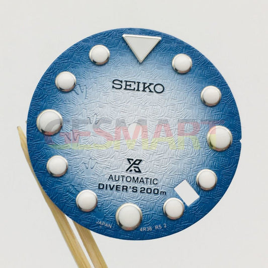 Luminous 28.5mm watch dial for NH35 movement, ideal for precise timekeeping upgrades.