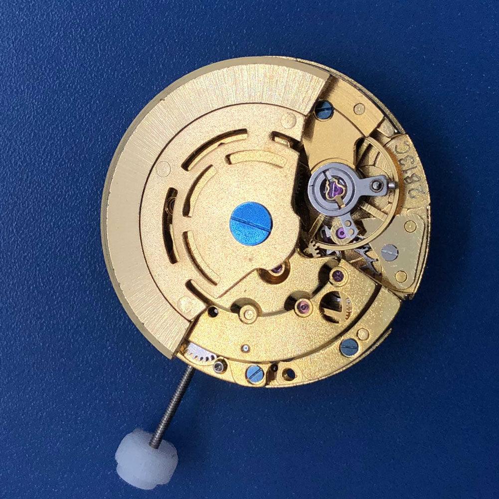 DG2813 automatic mechanical watch movement with large calendar, ideal 8205 replacement.