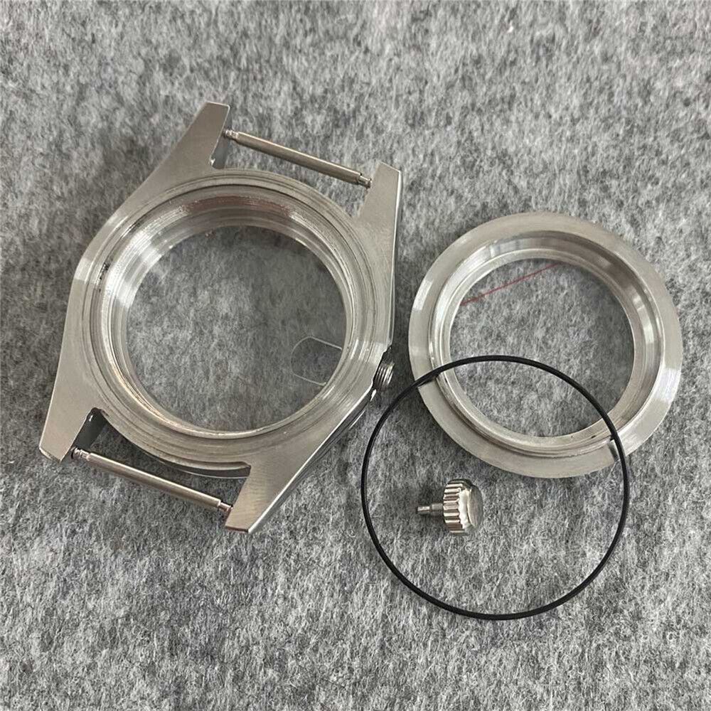 39MM stainless steel watch case with sapphire glass back showcasing NH35/NH36 movement.