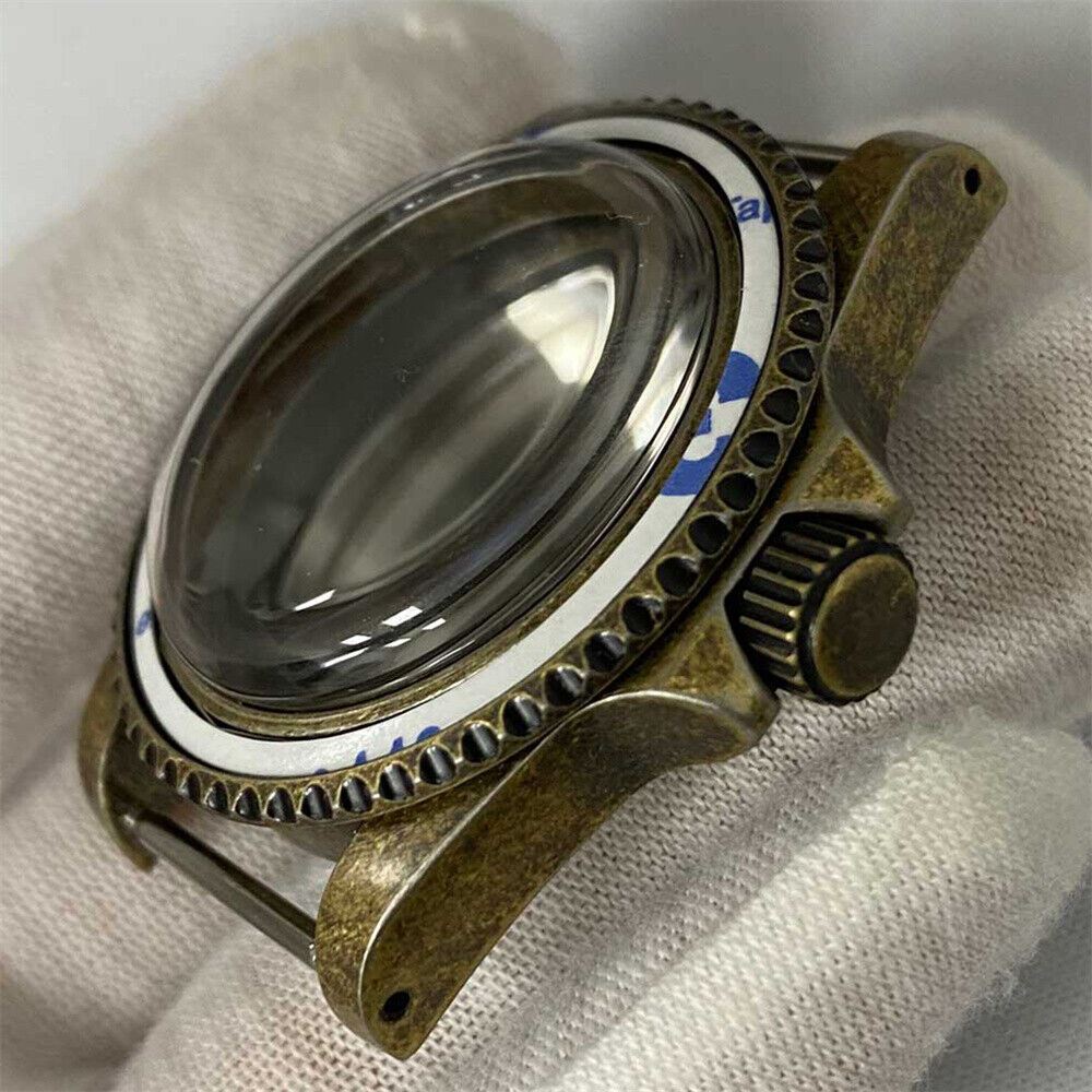 Stainless steel 39.5mm watch case for NH35/NH36 movement, durable and sleek accessory.