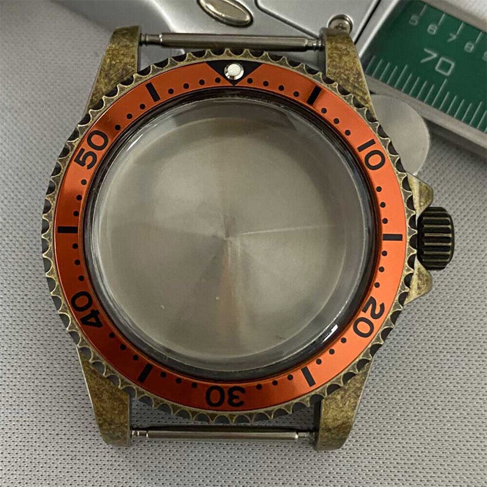 Stainless steel 39.5mm watch case for NH35/NH36 movement, durable and sleek design.