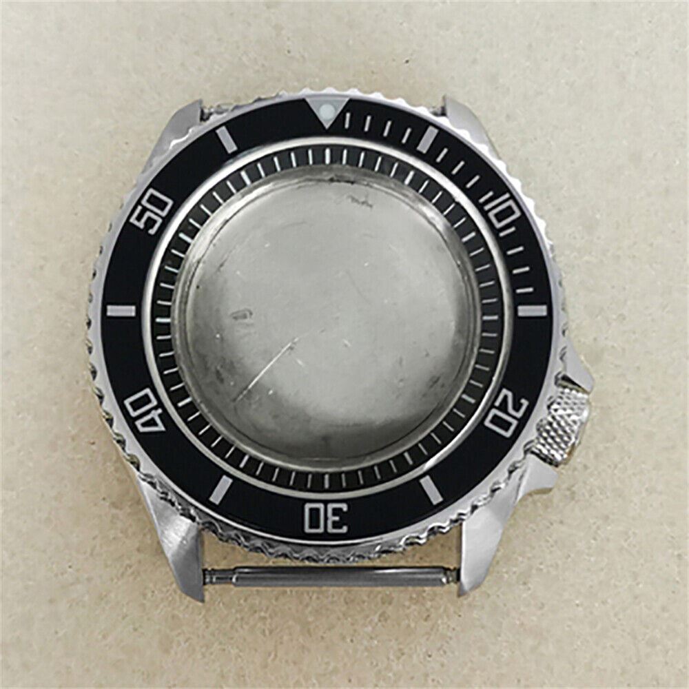 Stainless steel 41.5mm watch case for NH35/36 movement, compatible with SKX007 models.