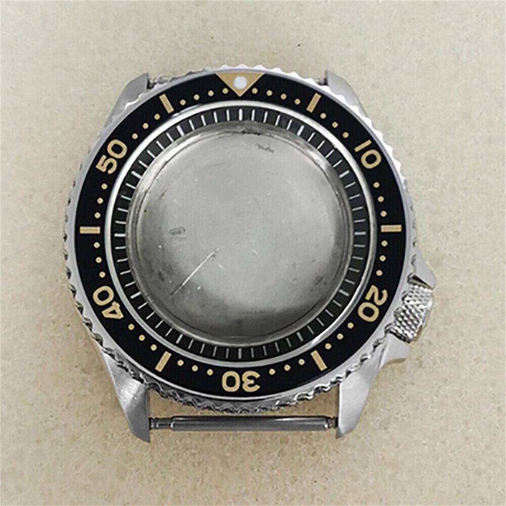 1. Stainless steel 41.5mm watch case for NH35/36 movement, compatible with SKX007 models.