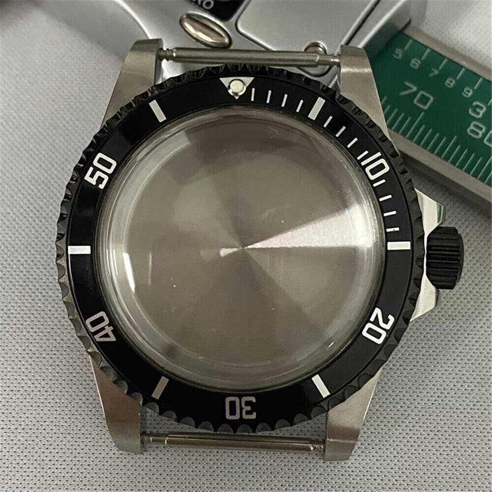 Retro 39.5mm PVD bronze watch case in durable 316L stainless steel, fits NH35/NH36 movements.