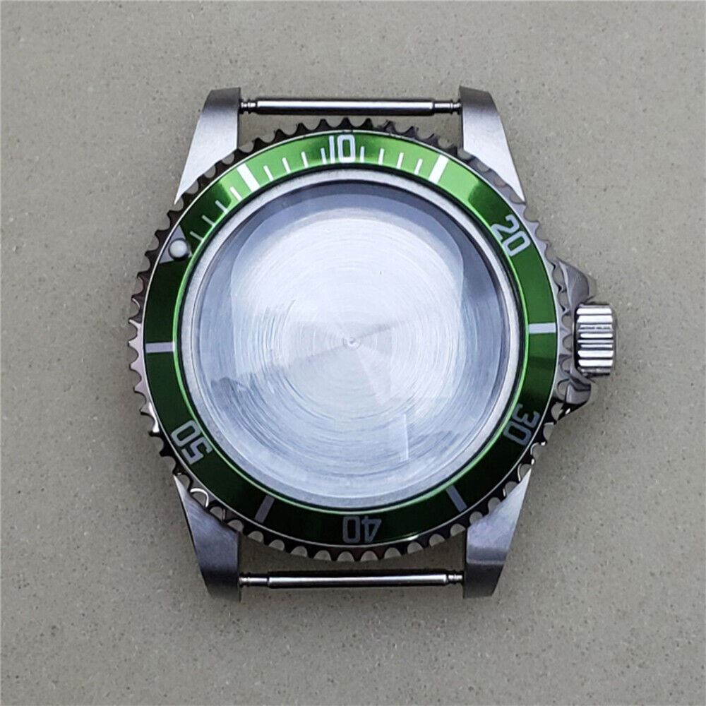 39.5MM stainless steel watch case for NH35/NH36 movement with clear acrylic crystal.