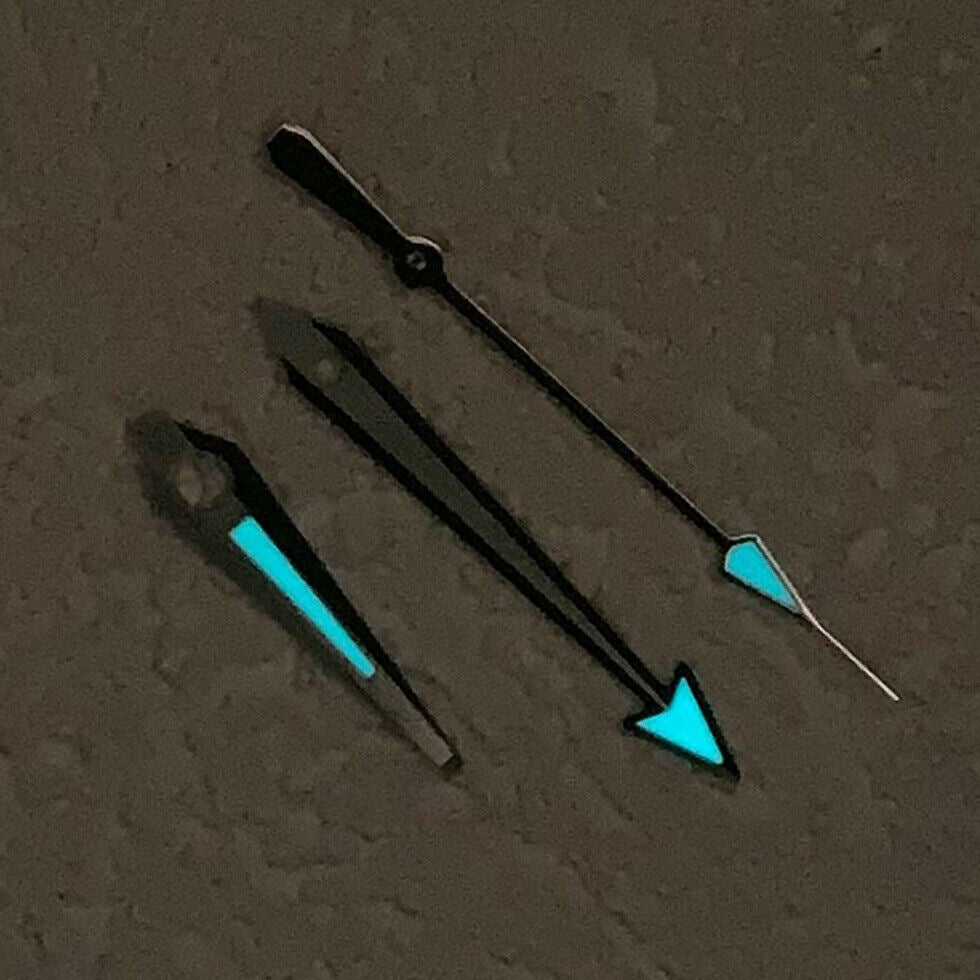 Blue luminous green second hands set for NH35A/NH36A/4R/7S movement by BB3, precise watch accessory.