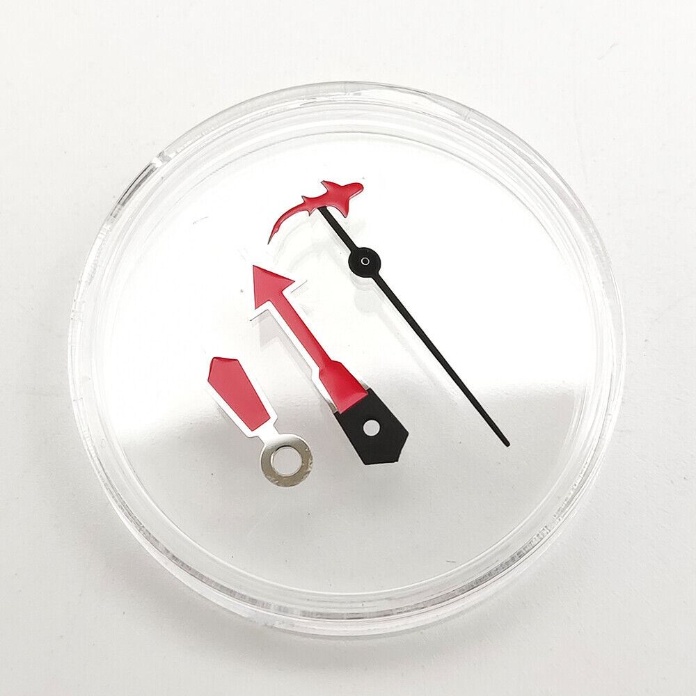 Silver fish-shaped second hand with trim, compatible with NH35A/NH36A/4R36 movements, precise fit.