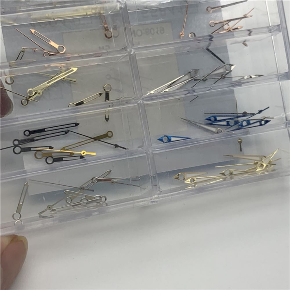 Quartz watch hands set for 8205/8200 movement, featuring small, minute, and hour hands for accurate time display.