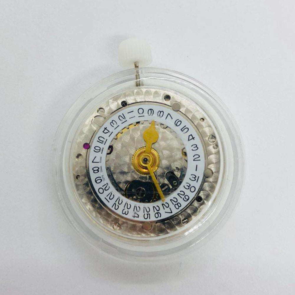 3186 Movement with GMT function, blue balance spring, and engraved details for precise timekeeping.