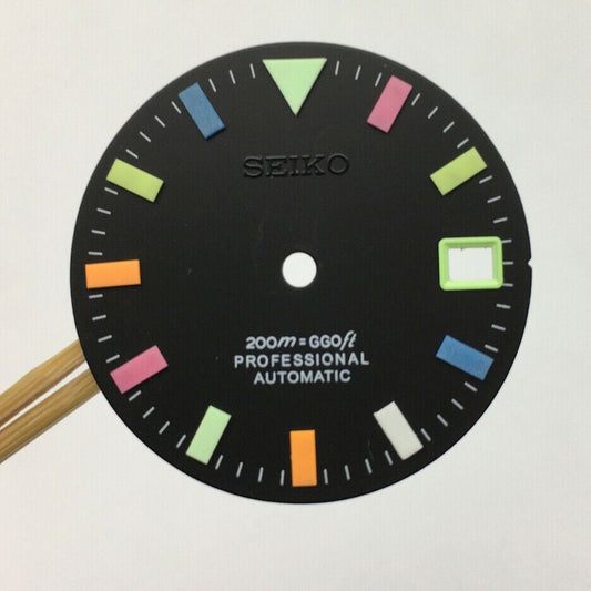 Colorful 28.5mm watch dial with luminous markers, NH35 movement, ideal for watch parts replacement.
