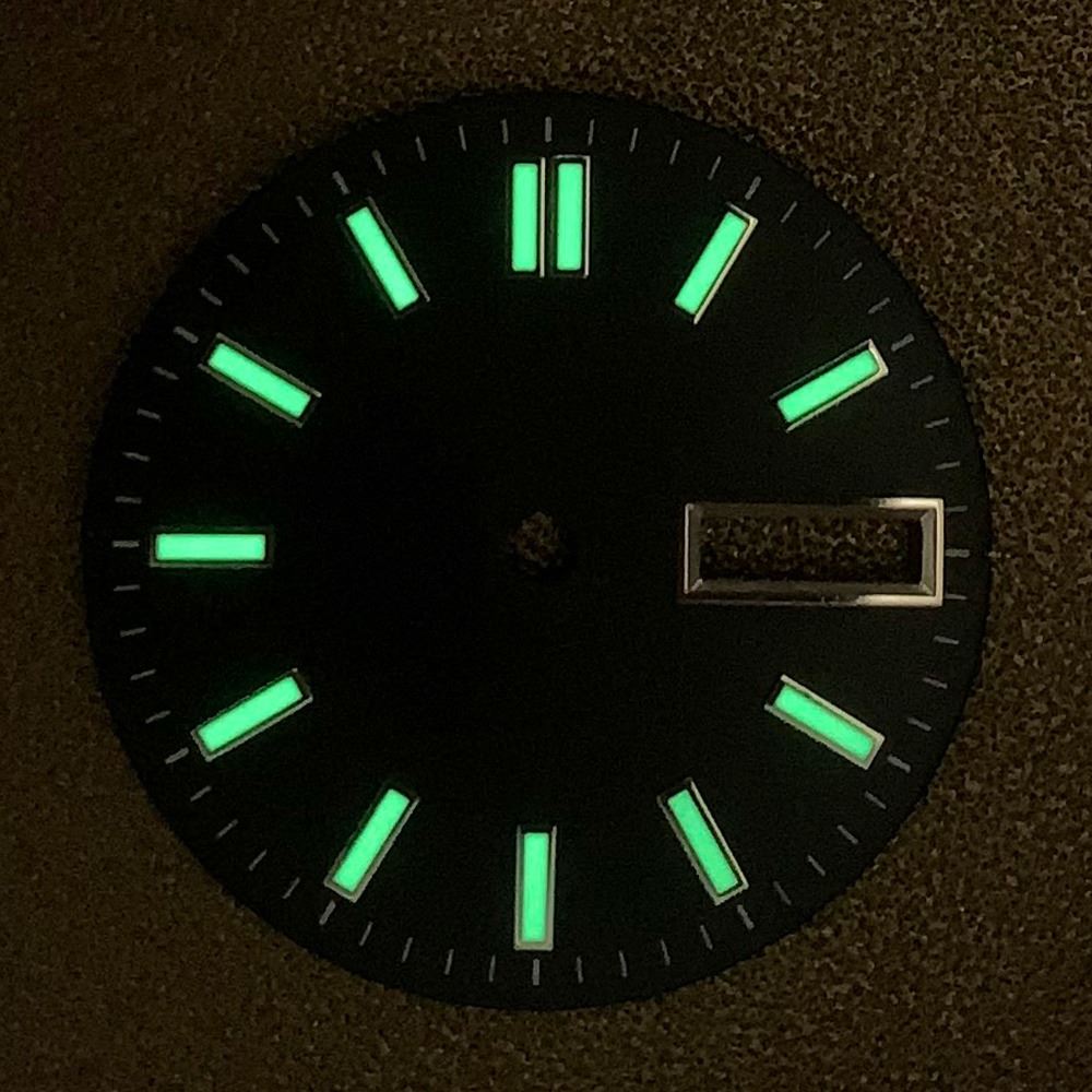 Cadran de montre lumineux de 28,5 mm, adapté au mouvement NH35, pièces de rechange