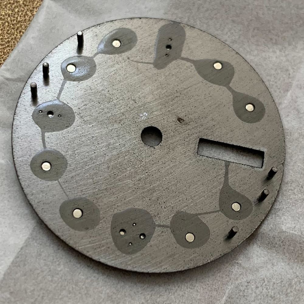 28.5mm luminous watch dial, compatible with NH35 movement, ideal for accurate timekeeping.