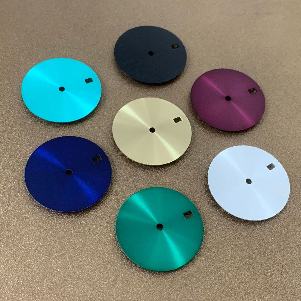 Shined 28.5mm watch dial for NH35 movement with single calendar, precise watch accessory by Shined.