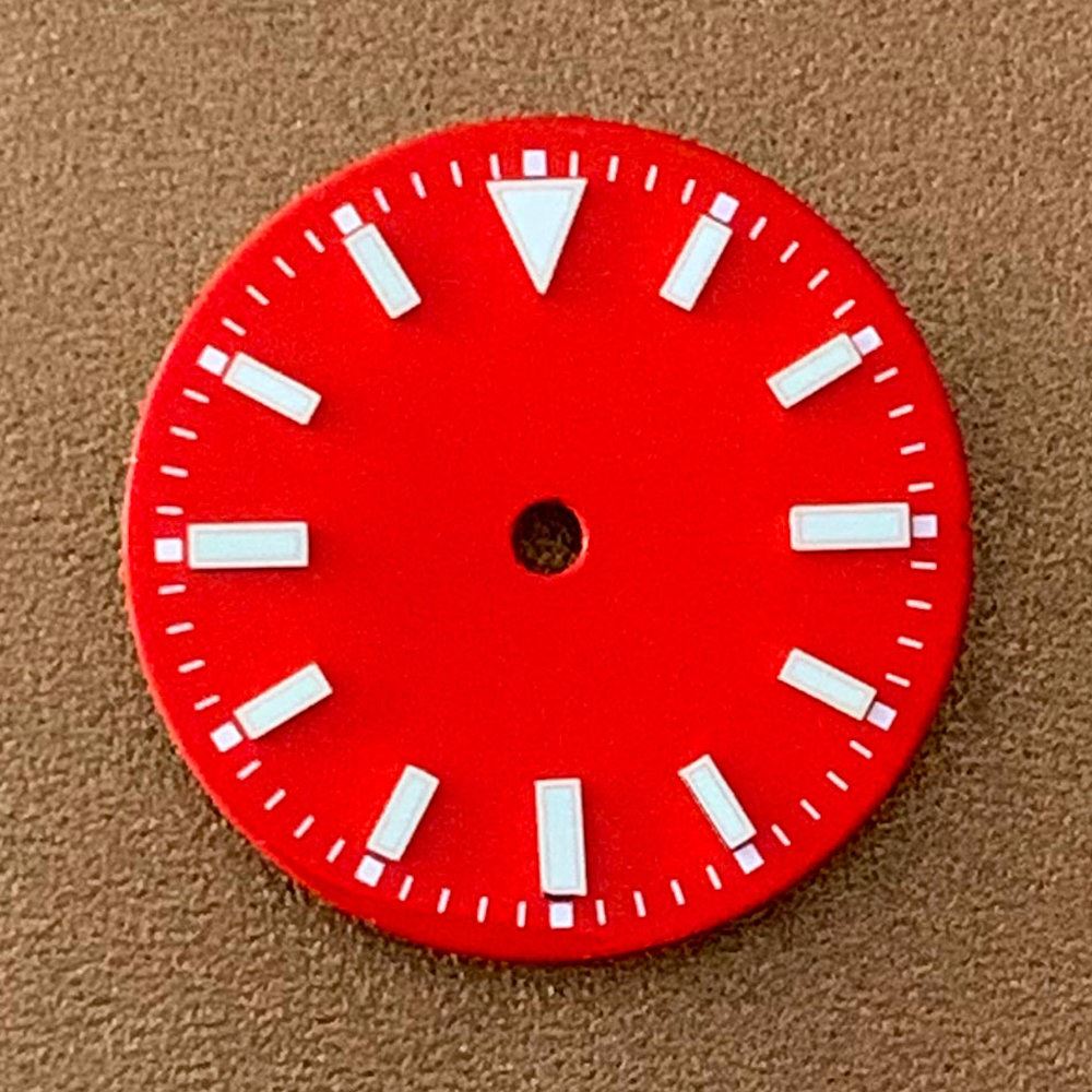 29mm luminous watch dial, compatible with NH35/NH36 ETA 2836/8215/2813 movements, for enhanced readability and style.