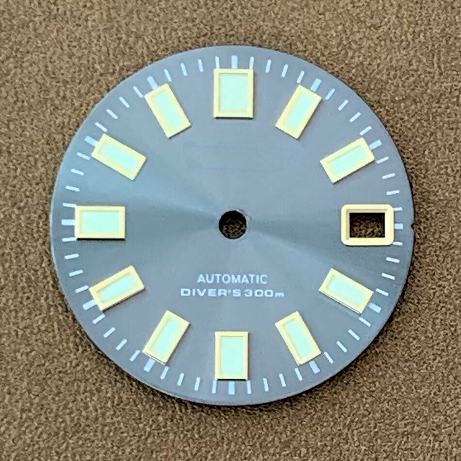 28.5mm C3 green luminous watch dial designed for NH35 NH36 movement watches.