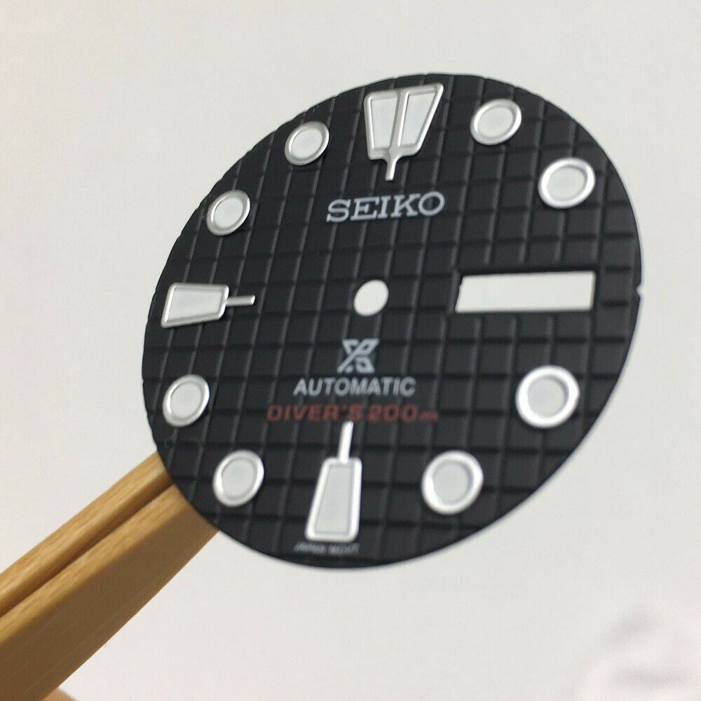 Luminous watch dial for NH36 NH35 movement, ideal precise replacement for watch repairs.