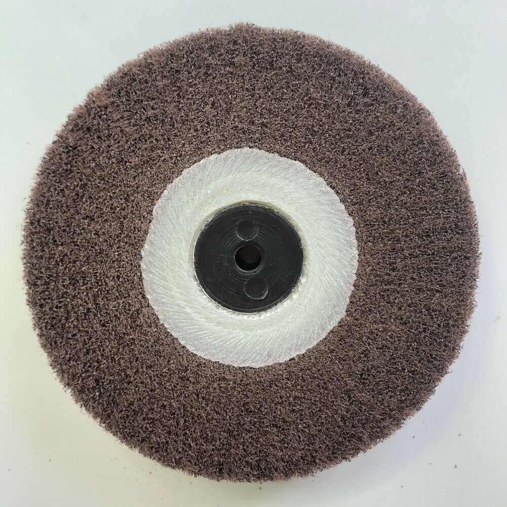 Bergeon 6085-F3 abrasive wheel with aluminum oxide grit for precise watch accessory polishing.
