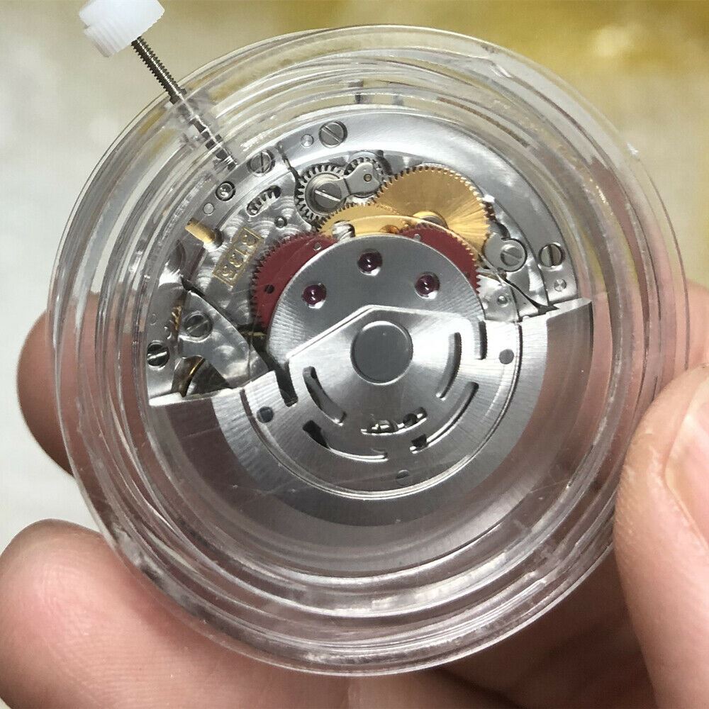 Swiss Quality VS3135 watch movement, precise China-made 3135 replacement by VS, ideal for 1:1 Rolex models.