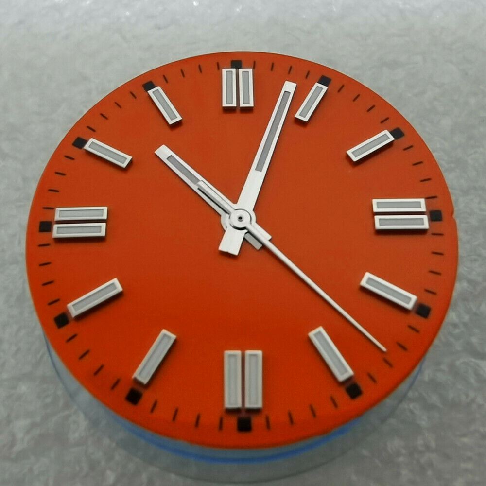 29.1mm green luminous watch dial with markers for NH35/NH36 8215 DG2813 movements, ideal for night visibility.