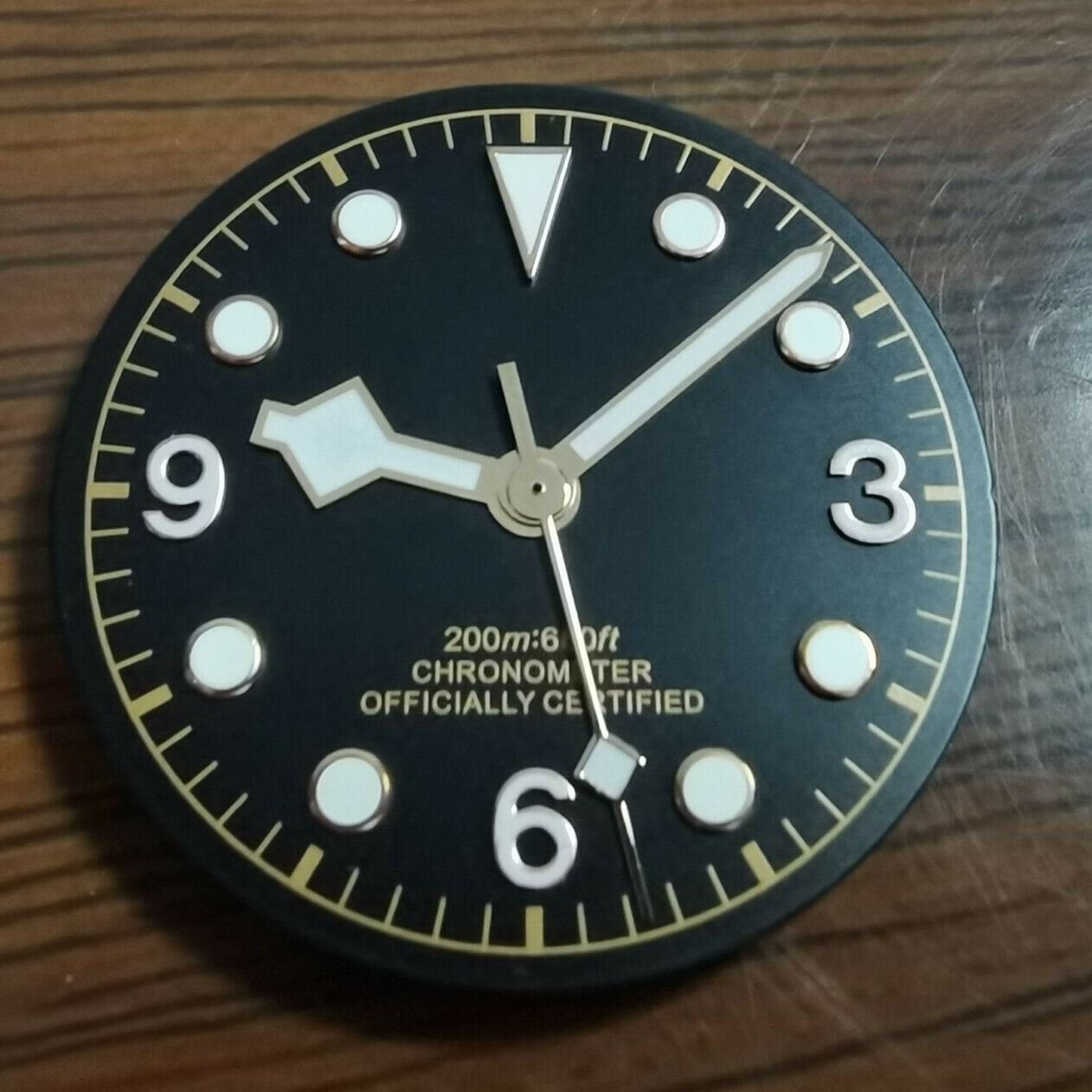 Green lume 30.5mm watch dial with luminous markers, compatible with ETA2824/2836,.