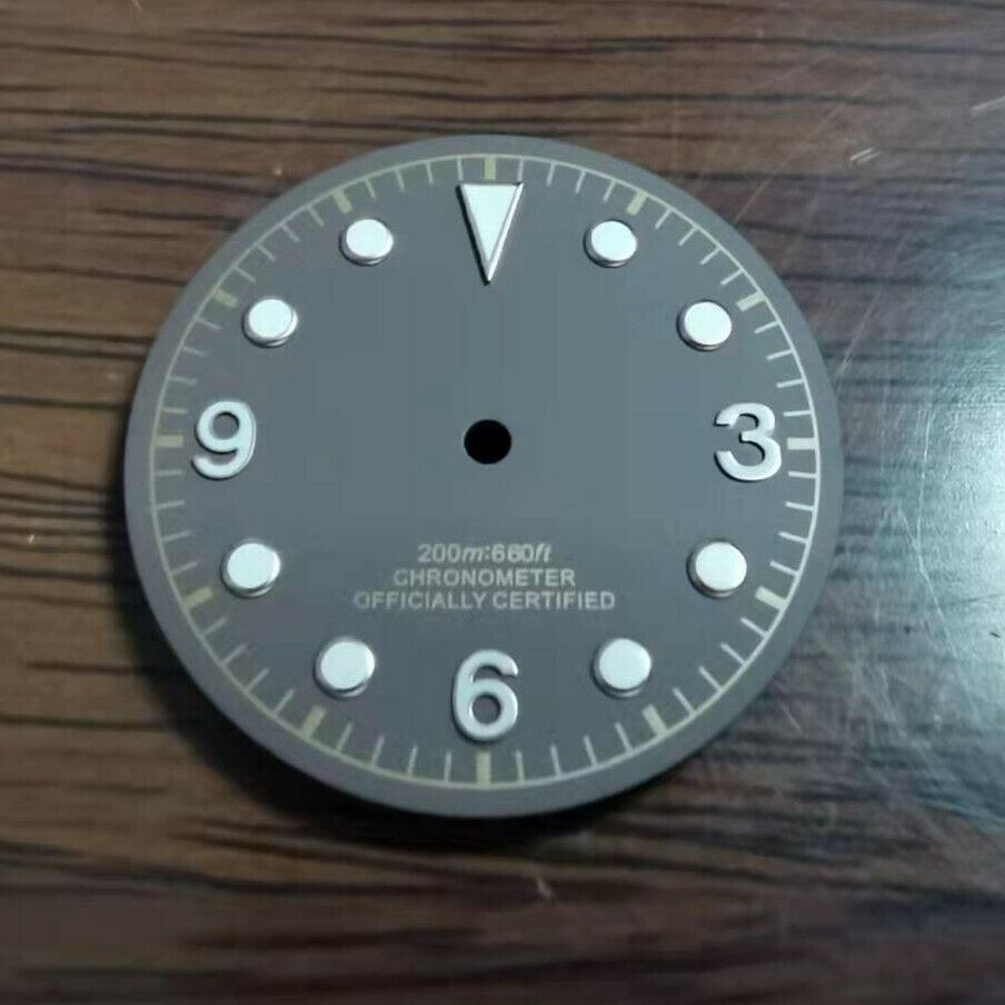Green lume 30.5mm watch dial with luminous markers, compatible with ETA2824/2836,.