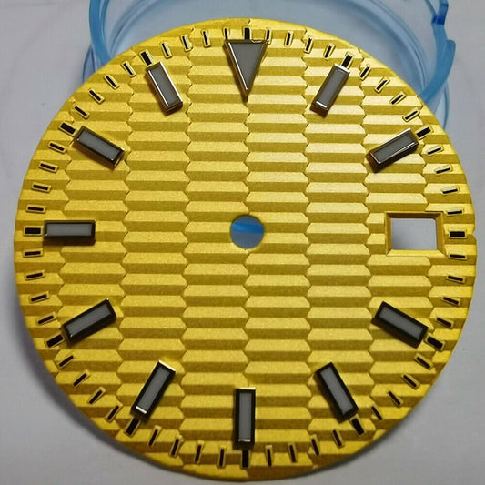 29mm green lume Oyster watch dial, designed for NH35/NH36 movement, enhancing readability.