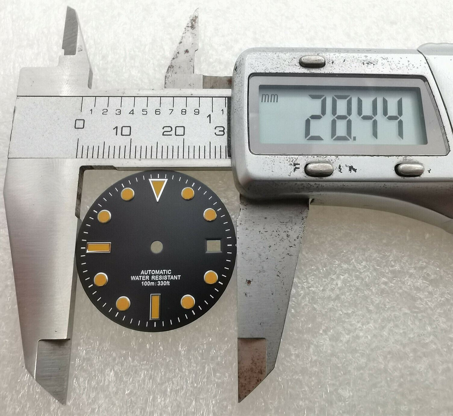 28.5mm SUB watch dial, no lume, NH35 compatible, fits 40mm cases, perfect for custom watch builds.
