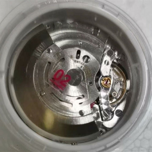 Mechanical automatic watch movement VR3135 by China Made, ideal for precise 3135 model repairs and replacements.