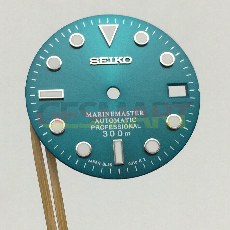 Watch dial 28.5mm with luminous markers, compatible with NH35 movement, replacement part.