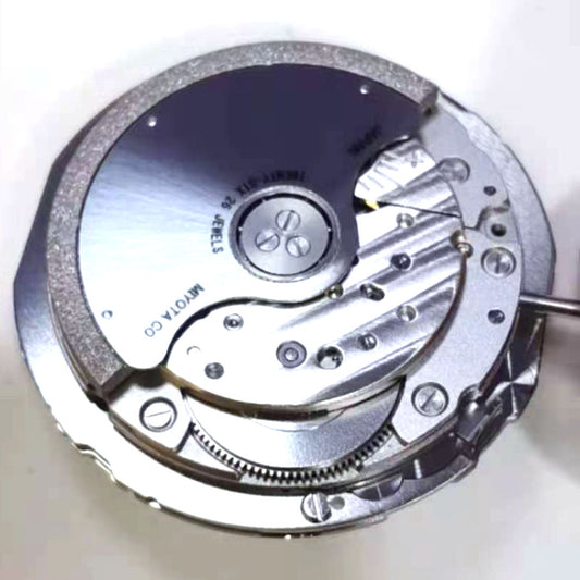 Miyota 9132 automatic mechanical watch movement, precision-engineered for reliable timekeeping.