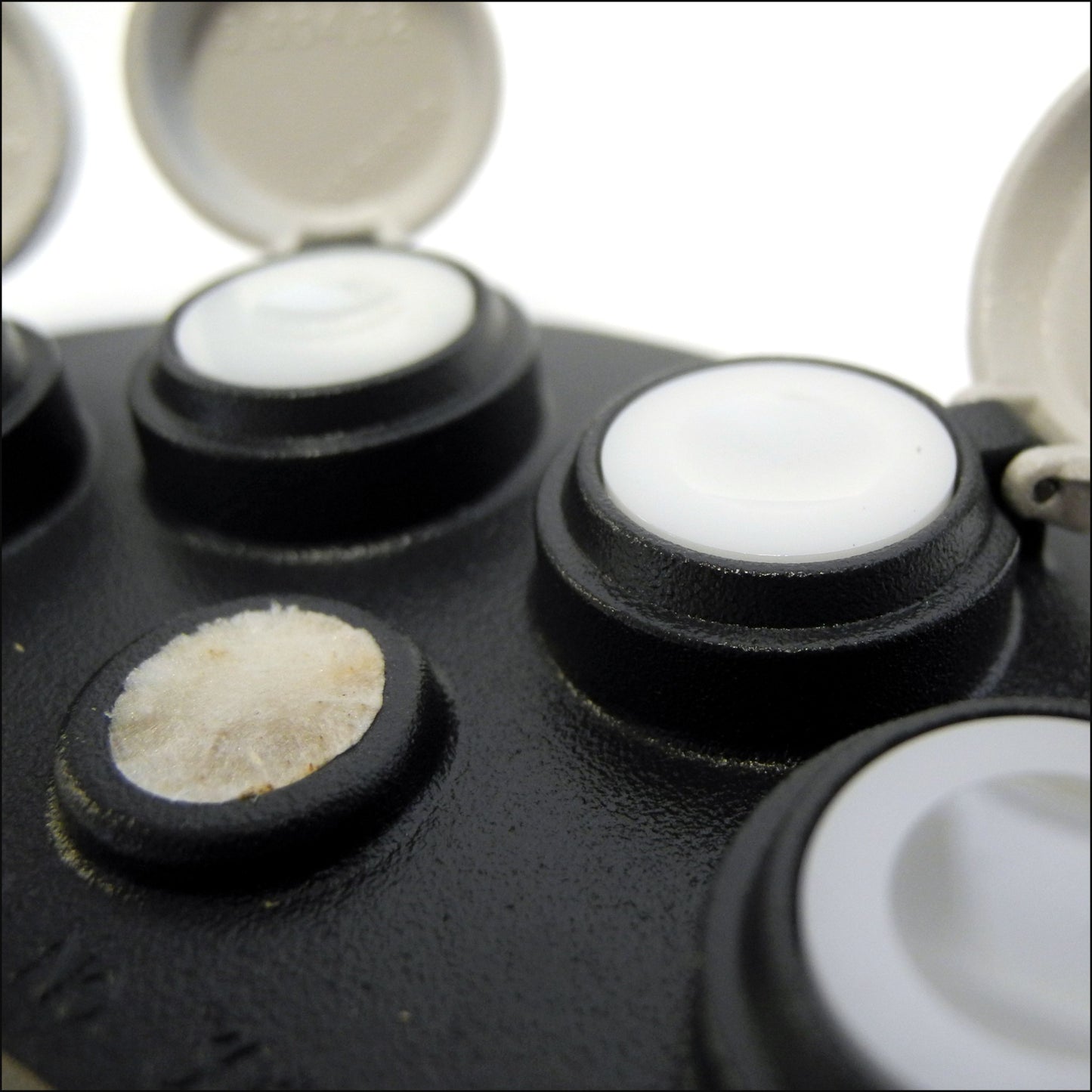 Bergeon 30180-A die-cast watch oil dip oiler stand for precise lubrication during watch repair.