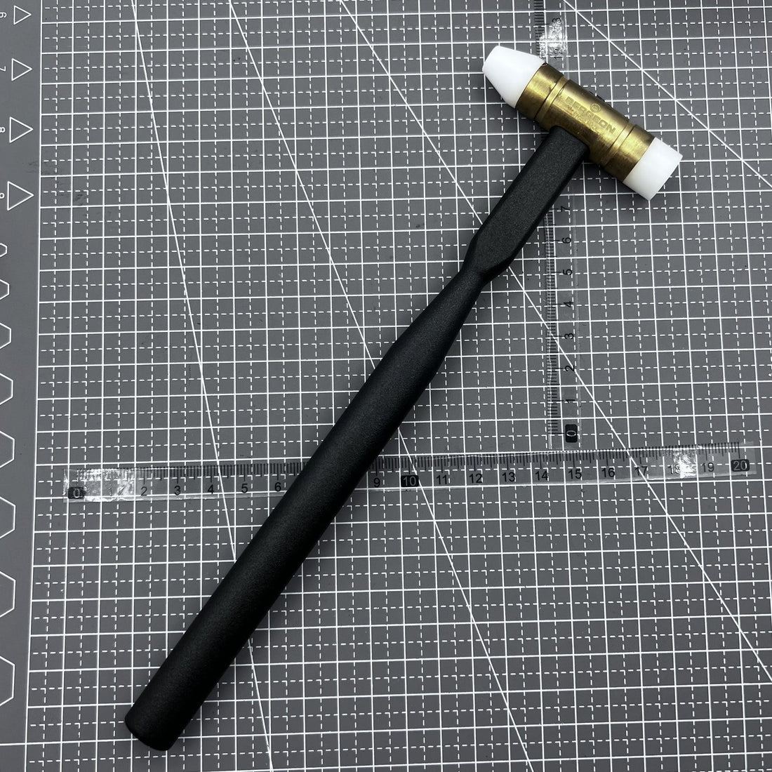 Bergeon Swiss hammer with interchangeable tips, plastic handle, model 30516 for precise watch repairs