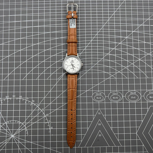 Shanghai Factory 32mm manual mechanical watch with 19 jewels, shock-resistant movement, classic design.
