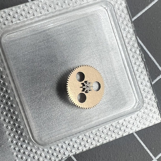 Ref.1482 Ratchet wheel for ETA 7750 movement, precision spare part enhancing watch accessory performance.