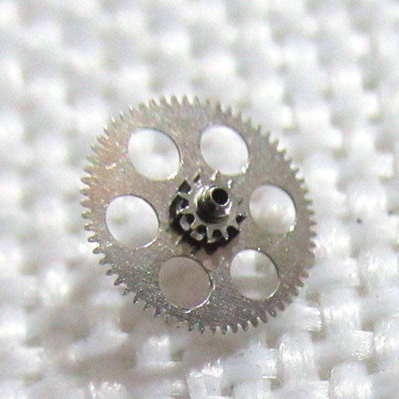 Intermediate wheel watch part #68 compatible with YN55 YN56 movements, precision fit for Seiko repairs.