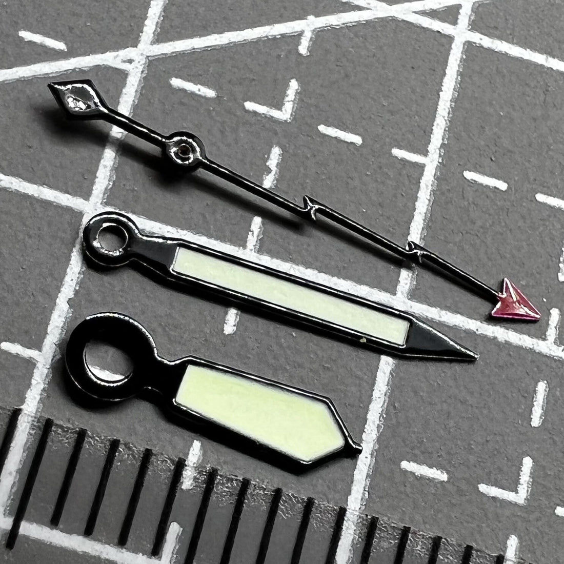 Luminous green watch hands set by HH-B-5 for Seiko NH35/NH36 automatic movement.