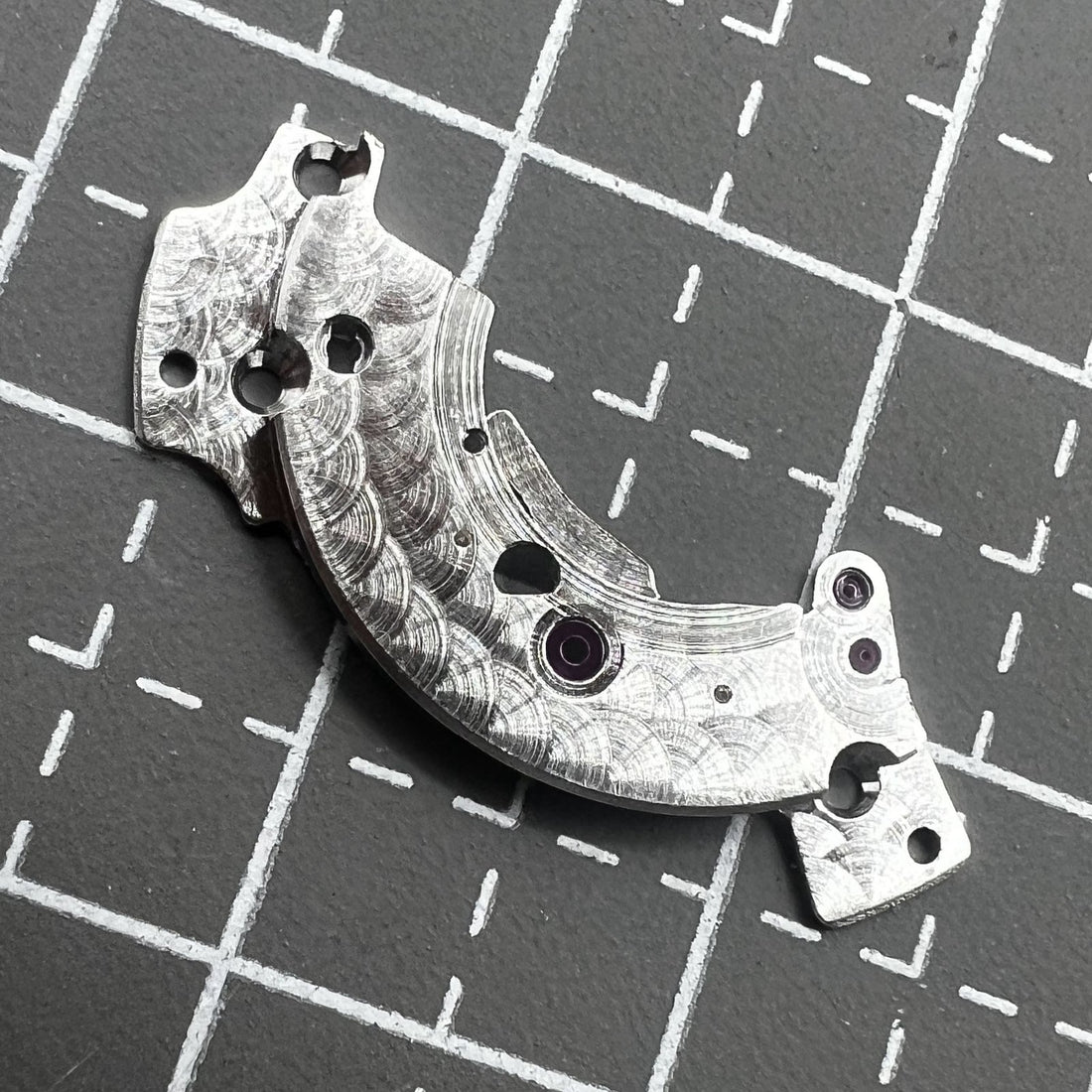 Silver upper bridge splint for ETA 2892A2 watch movement, compatible replacement part.